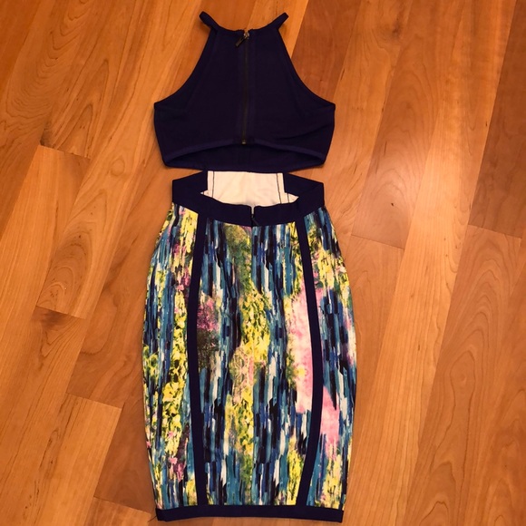 WOW COUTURE DRESS - Picture 3 of 4